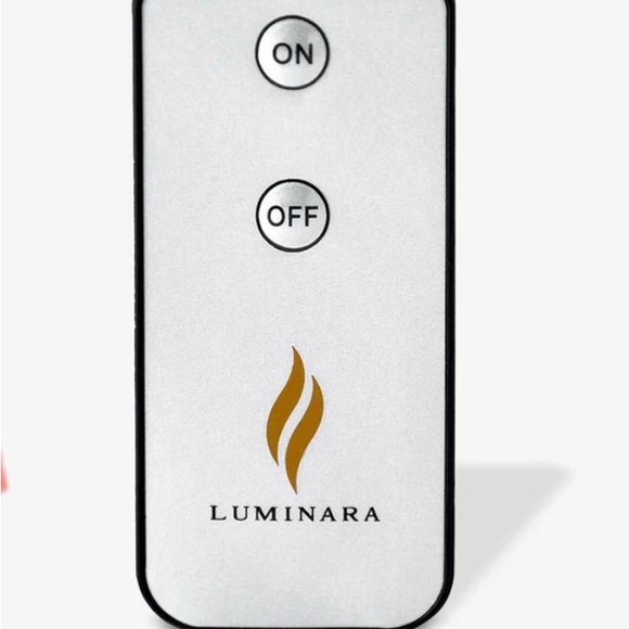 Luminara Remote Control - Picture 1 of 3